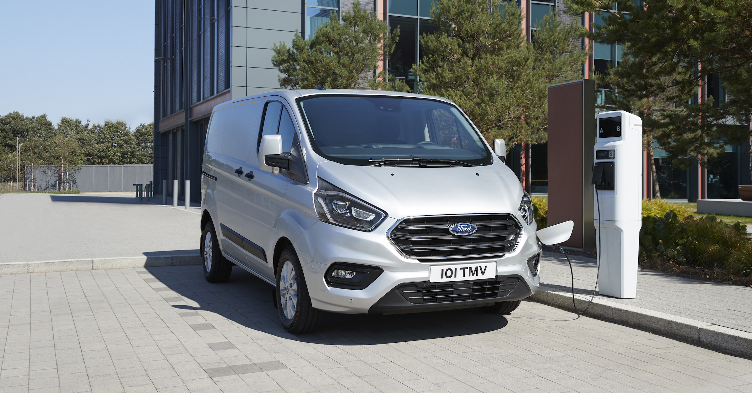 ford transit custom phev 1